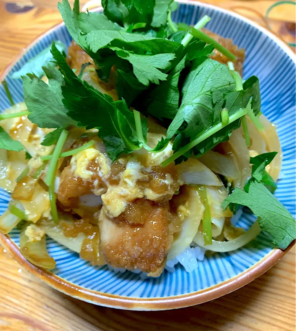 お昼は昨日の残り唐揚げで唐揚げ親子丼✨|misakoさん