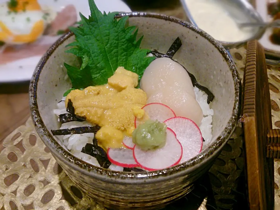 うにとほたての小丼|古尾谷りかこさん