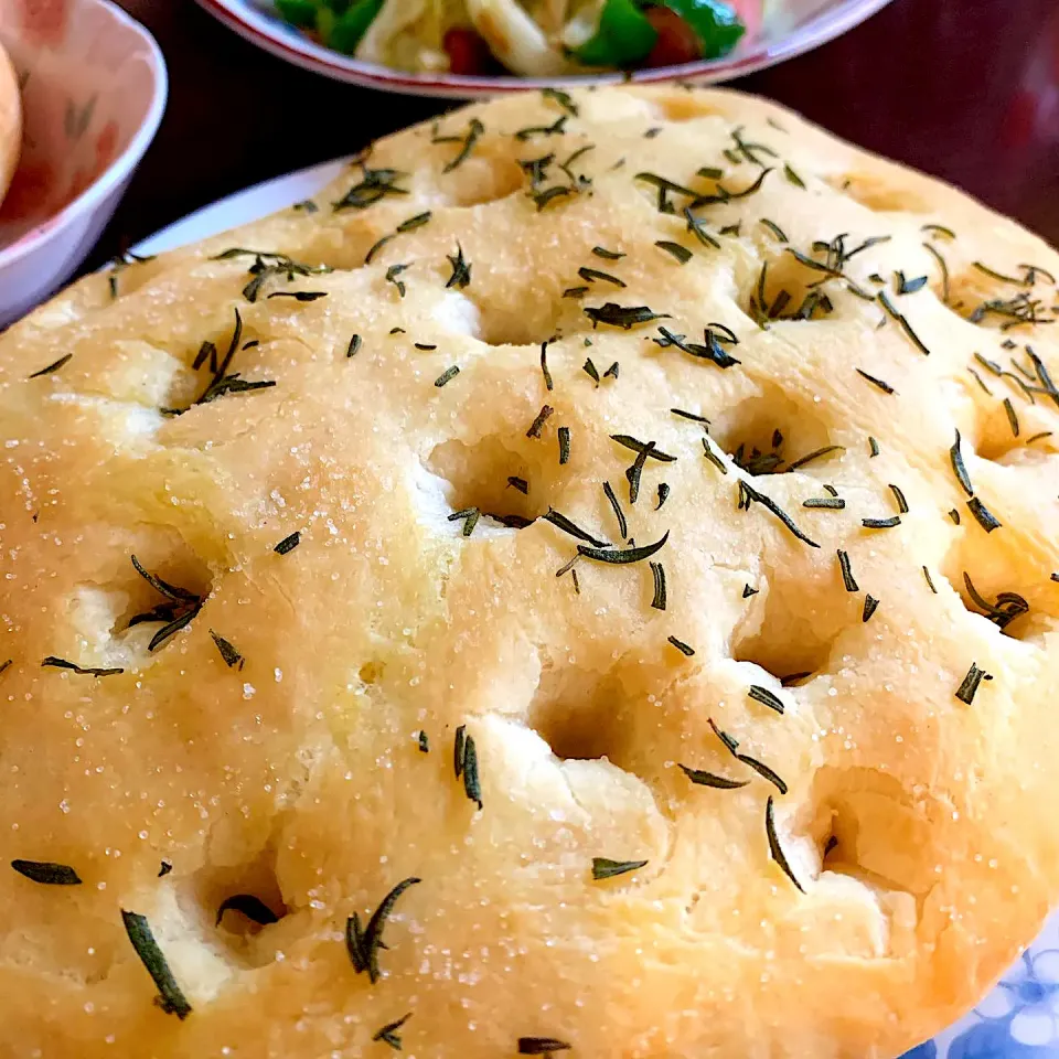 Snapdishの料理写真:ふっくらフォカッチャ🍞|みっこちゃんさん