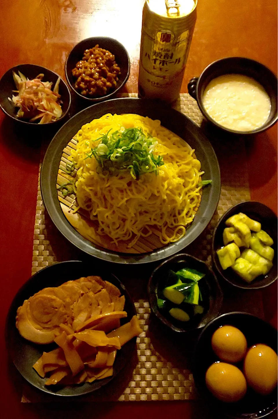 Snapdishの料理写真:Today's dinner🍴胡瓜の浅漬け･蒸茄子･茗荷･納豆･とろろ<大和芋&長芋>･冷やしﾗｰﾒﾝ･大勝軒のｽｰﾌﾟ･焼豚･ﾒﾝﾏ･味玉|🌈Ami🍻さん