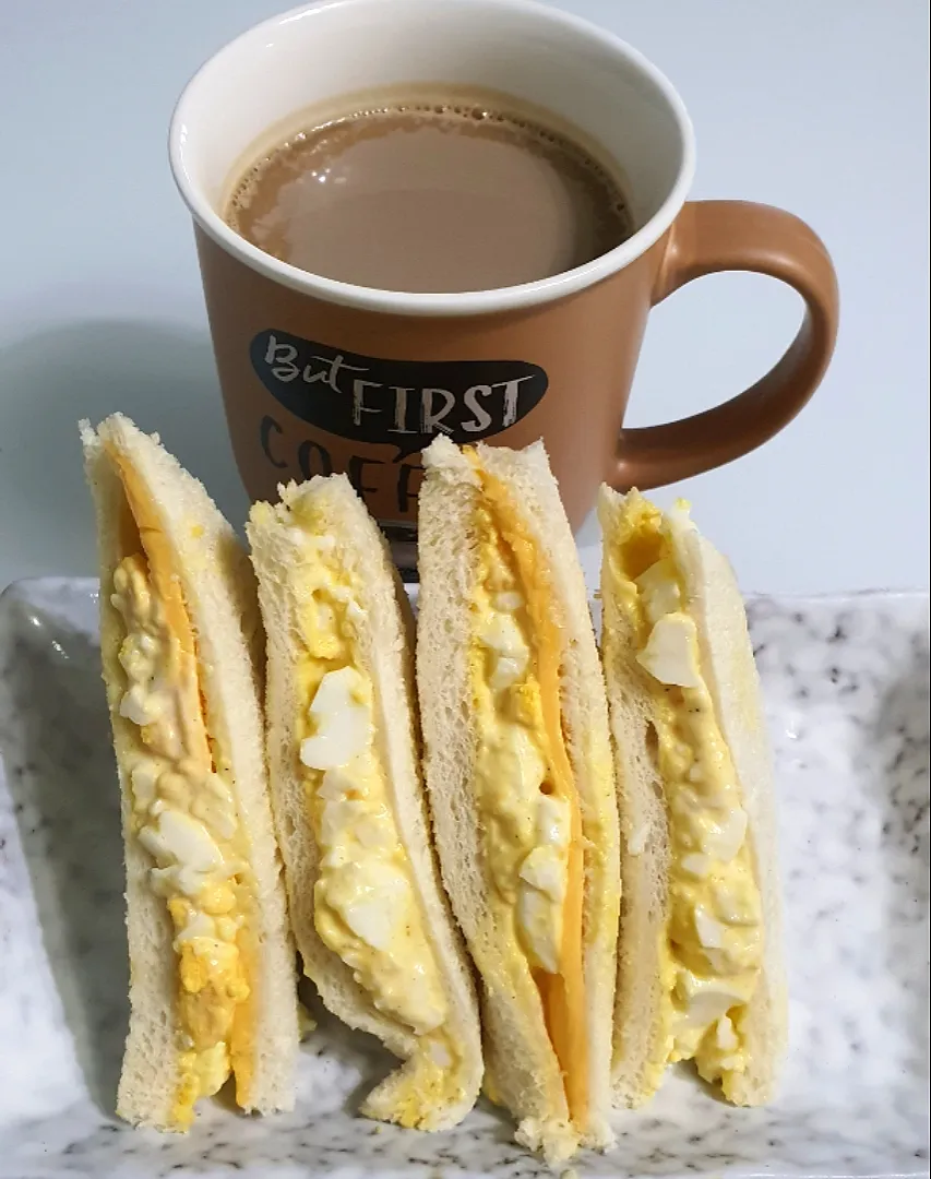 🍀Egg mayo sandwiches with coffee 💗😍🤤|🌷lynnlicious🌷さん