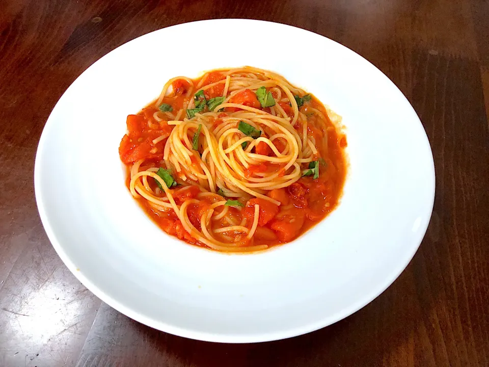 トマトソースのスパゲッティーニ|片岡優太さん