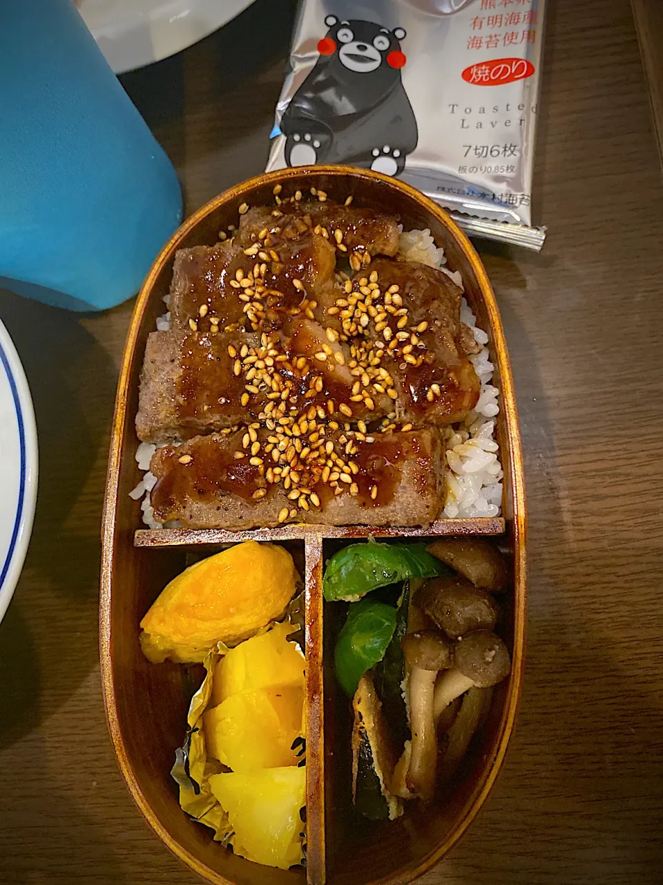 お弁当🍱ビーフステーキ　オムレツ　カボチャの天ぷら　ピーマンとしめじのソテー|ch＊K*∀o(^^*)♪さん