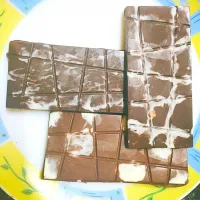 Fruit and nut chocolate bar|paavni Chocolatesさん