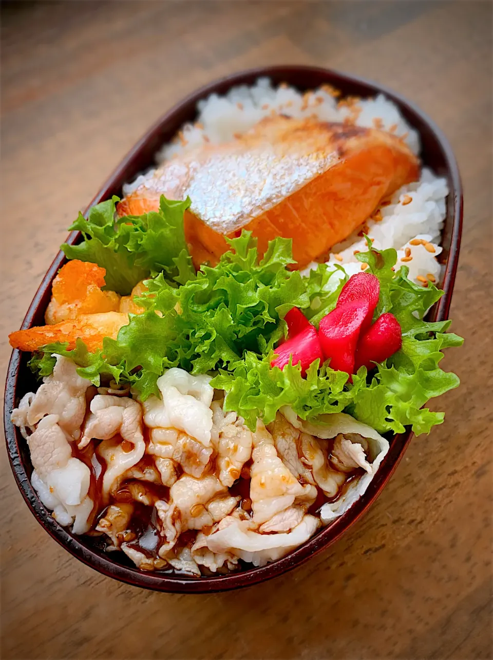 今日のお弁当・とんしゃぶ風弁当　海老天付き|akiさん