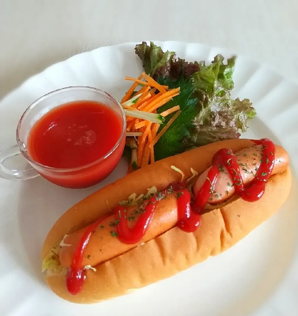 ☆今日の朝パン☆　 関西風⁈ 子供の頃から食べてたホットドッグ|hamamaさん