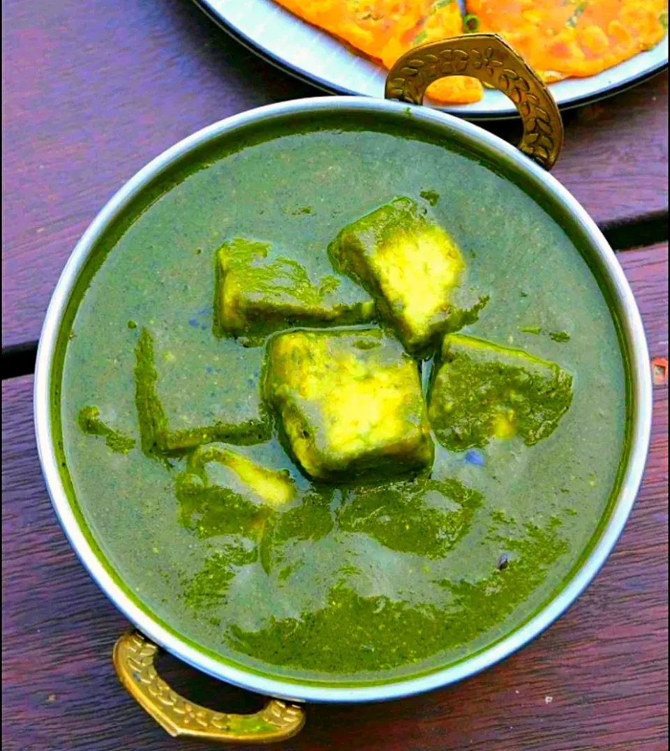 #PalakPaneer#EatGreenEatHealthy
#Spinach&CottageCheese
#ShotOnNikonDSLR|Twinkleさん