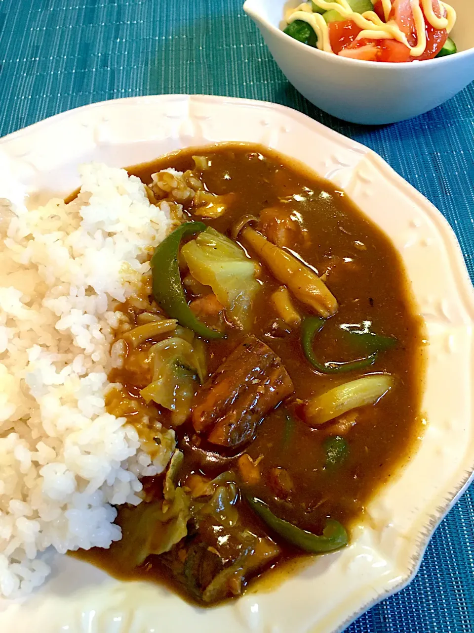 野菜もたっぷりさばカレー◡̈♥︎|なばちゃん。さん