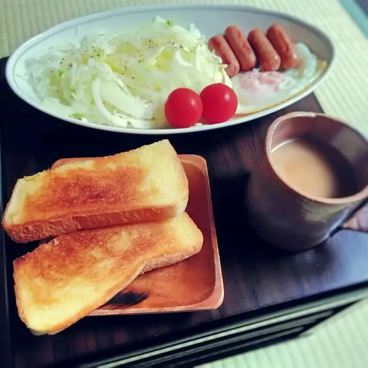 トースト以外微妙朝食|omotoさん