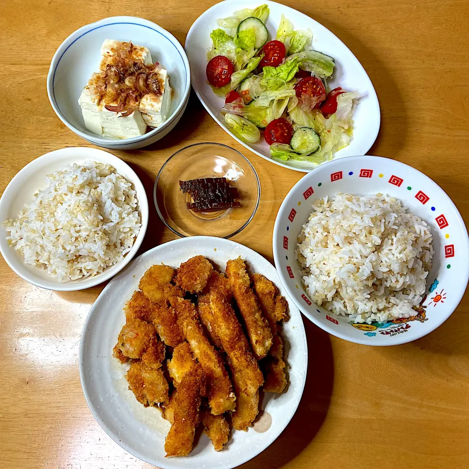 Snapdishの料理写真:メカジキとエビのフライ💦|Makokoさん