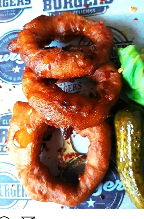 homemade onion rings drizzled with honey and chilli|kelly2shoesさん