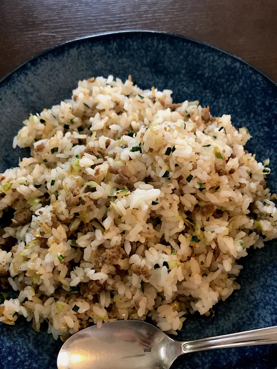 Snapdishの料理写真:餃子のタネの残りを炒飯に✨|かおたまさん