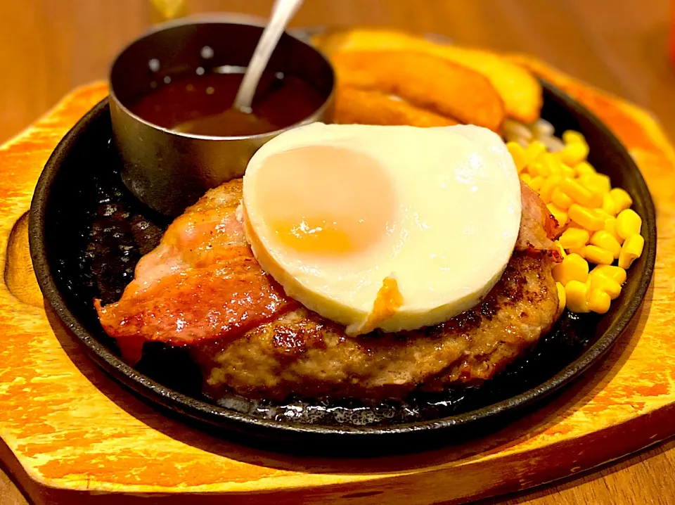 Snapdishの料理写真:昭和町ボストンさんでランチ🍽 |ナナさん