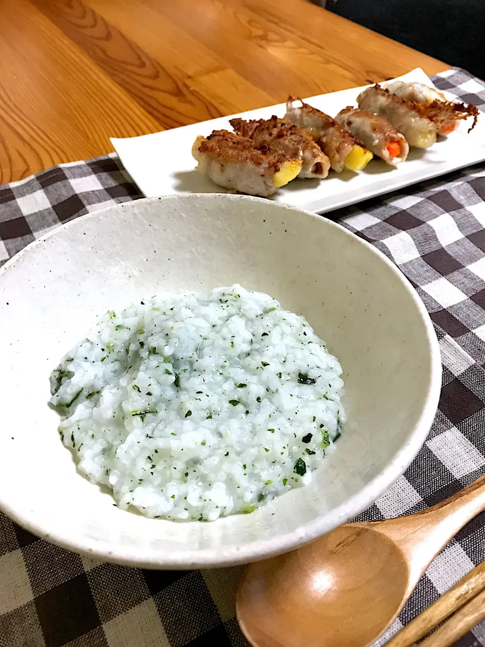 おかゆ、ニンジンとジャガイモの肉巻き|sayaさん