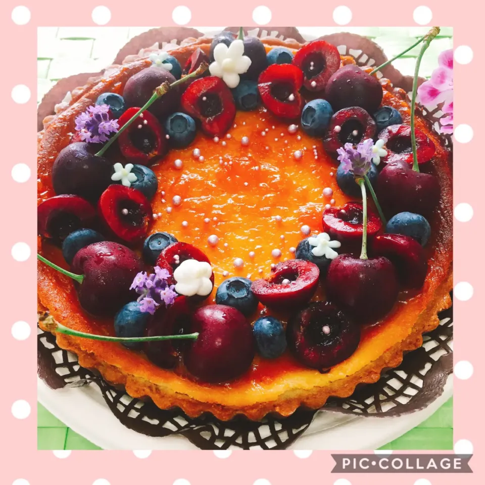 アメリカンチェリー🍒&ブルーベリーのチーズタルト🥧|Miyukiさん