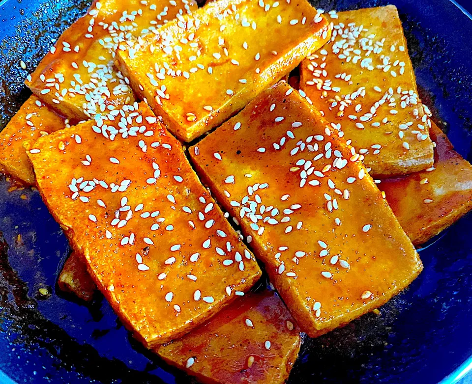 Snapdishの料理写真:Sweet and spicy korean tofu|Leny Narvaez Martinezさん