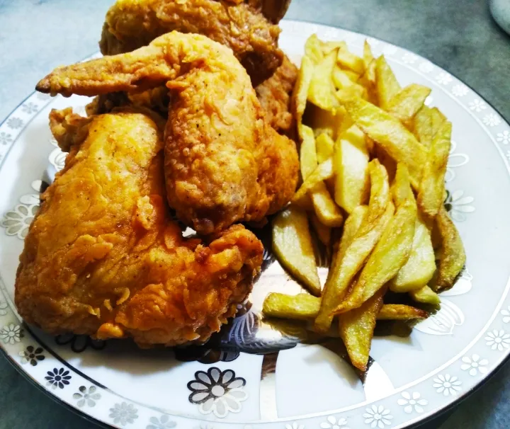 crispy fried chicken wings|Recipe Reshapedさん