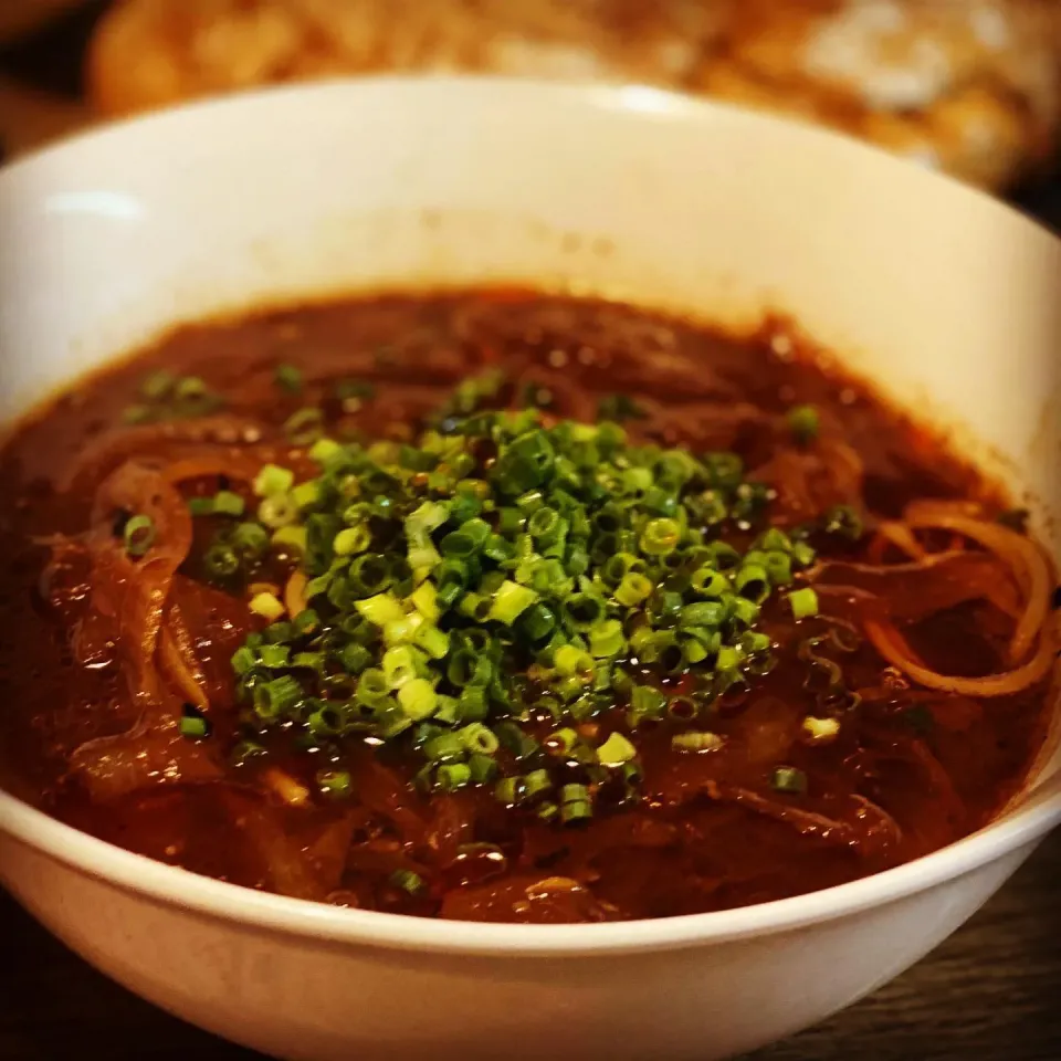 Red Onion & Miso  Ramen with Negi (noodles) with Garlic & Parmesan Crusty Homemade Bread #ramen #bread #homecooking #homebaking #chefemanuel|Emanuel Hayashiさん