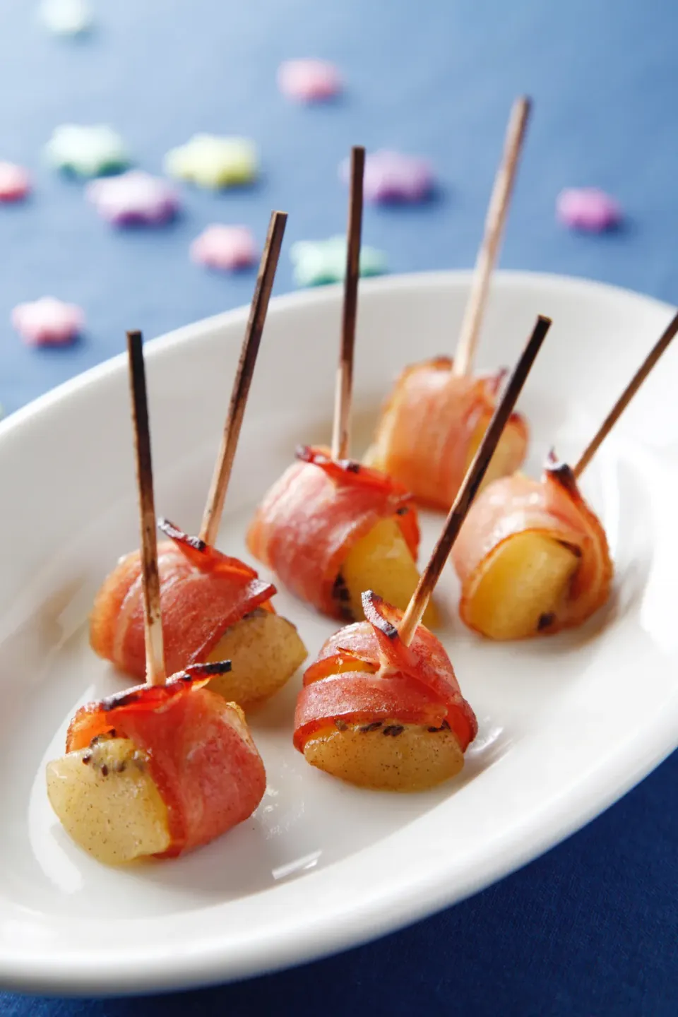 ベーコン巻きキウイバイツ　　　　　　　Bacon wrapped kiwi bites|マユマユさん