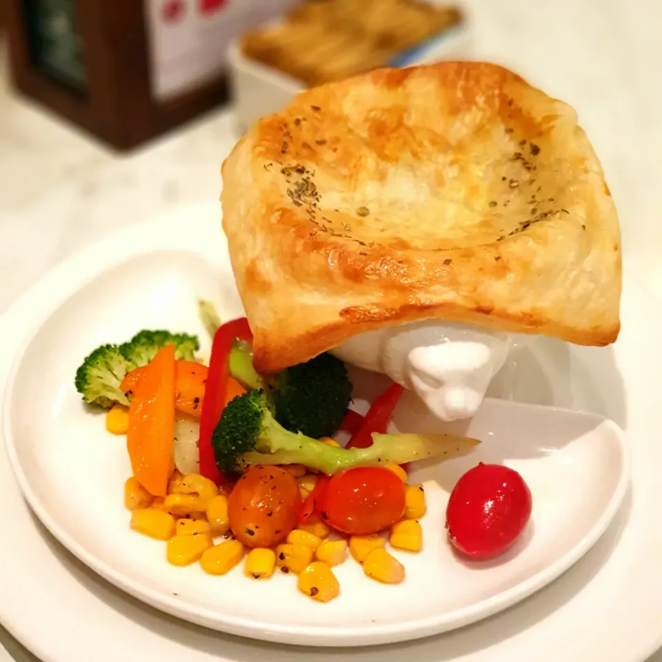 Chicken Pie @ Dome Cafe|envymaqueenさん