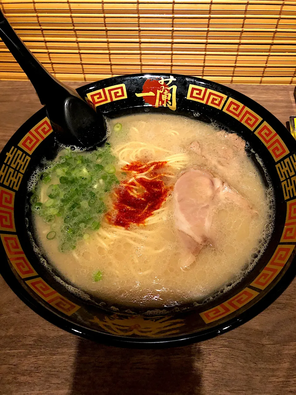 Snapdishの料理写真:天然とんこつラーメン（創業以来）@一蘭|Kazuya Miyukiさん