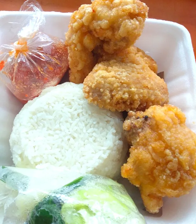 Snapdishの料理写真:Nasi Lalap|Kiky Shorea Hijriana Kさん