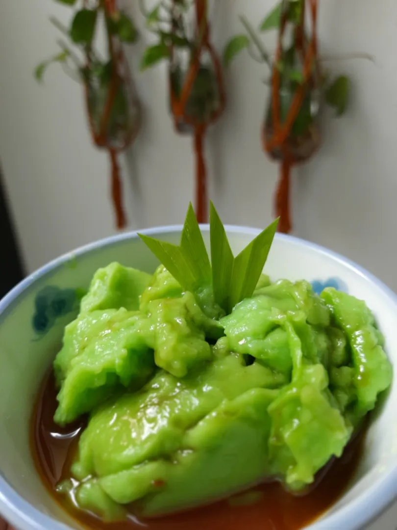 Bubur sumsum - traditional rice flour porridge with sweet sticky sauce|Asti 🌸🌸さん