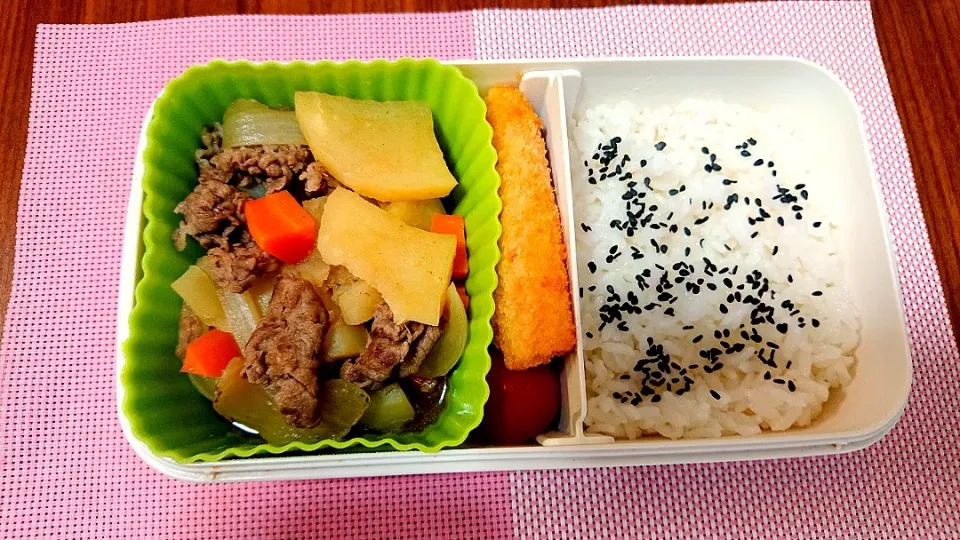 肉じゃが❤️旦那さんお弁当🎵😊|かおるcitronさん