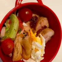 Snapdishの料理写真:鶏チャーシュー🐓弁当|ハルさん