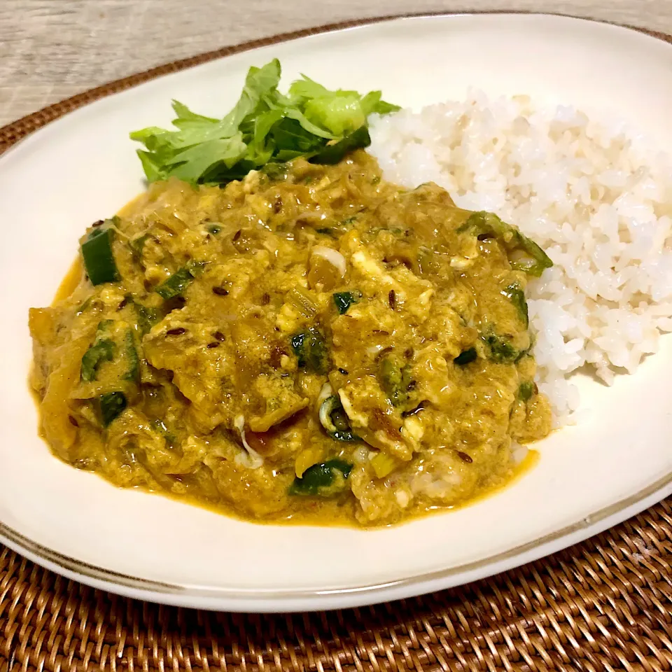 かに缶でプーパッポンカレーの夜ごはん|ゆかｕさん