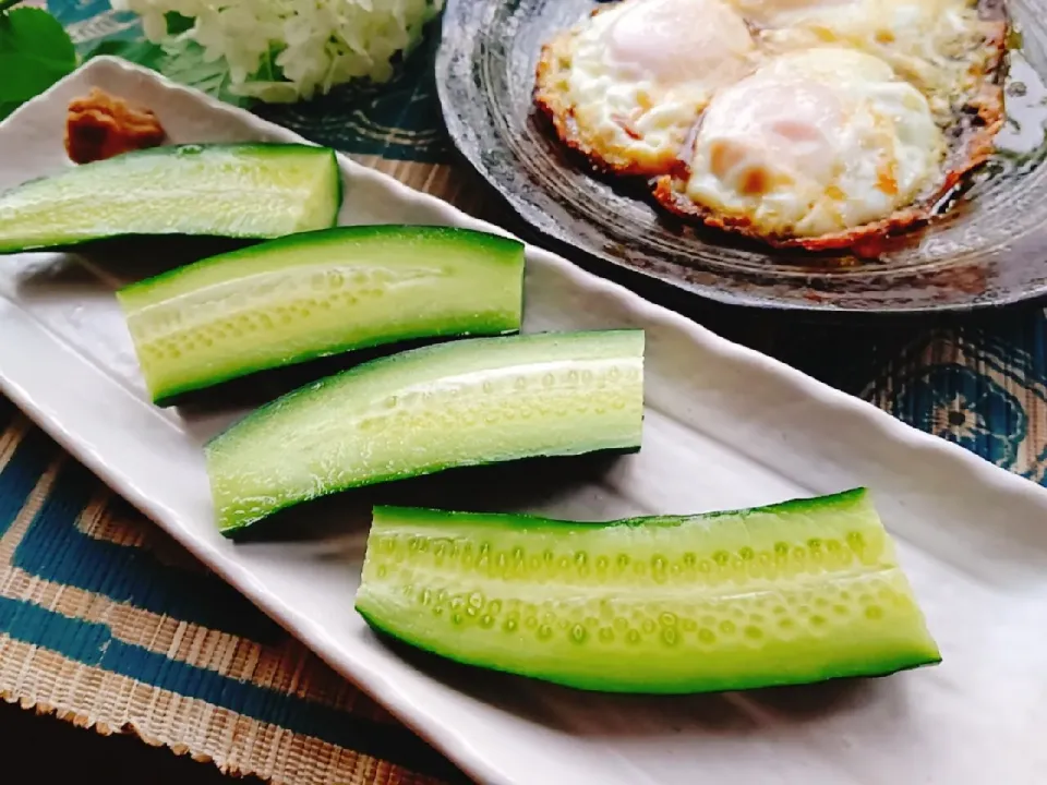 幸せだなあ～❤️❤️畑から直送‼️お家野菜もろきゅう🥒|Naomi Furuyaさん