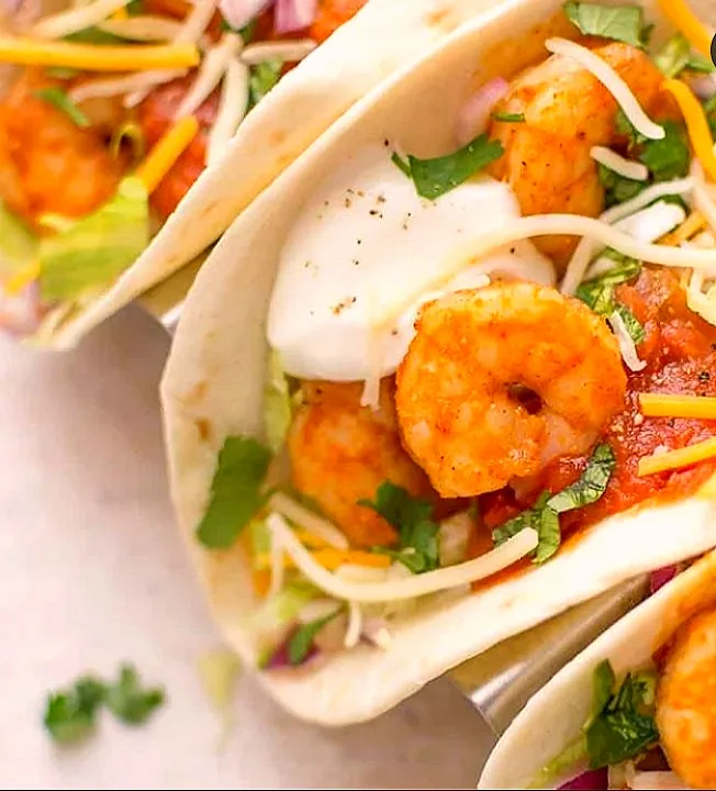 Snapdishの料理写真:shrimp Soft Tacos|Miiamiさん