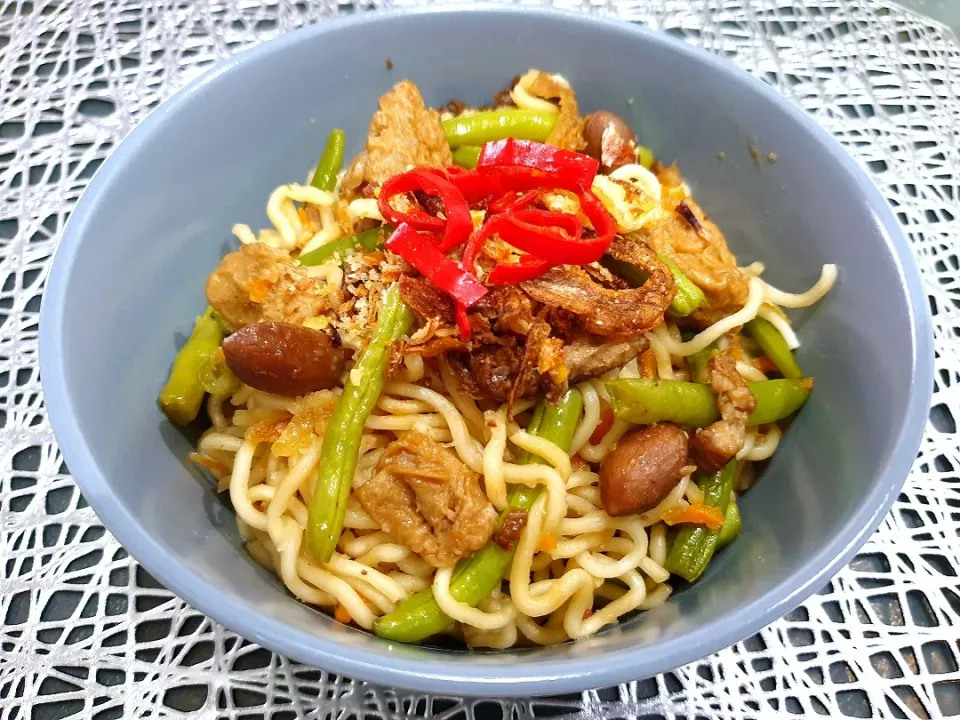 envymaqueen's dish 红烧扣肉炒麵 @ Fried Noodles |envymaqueenさん