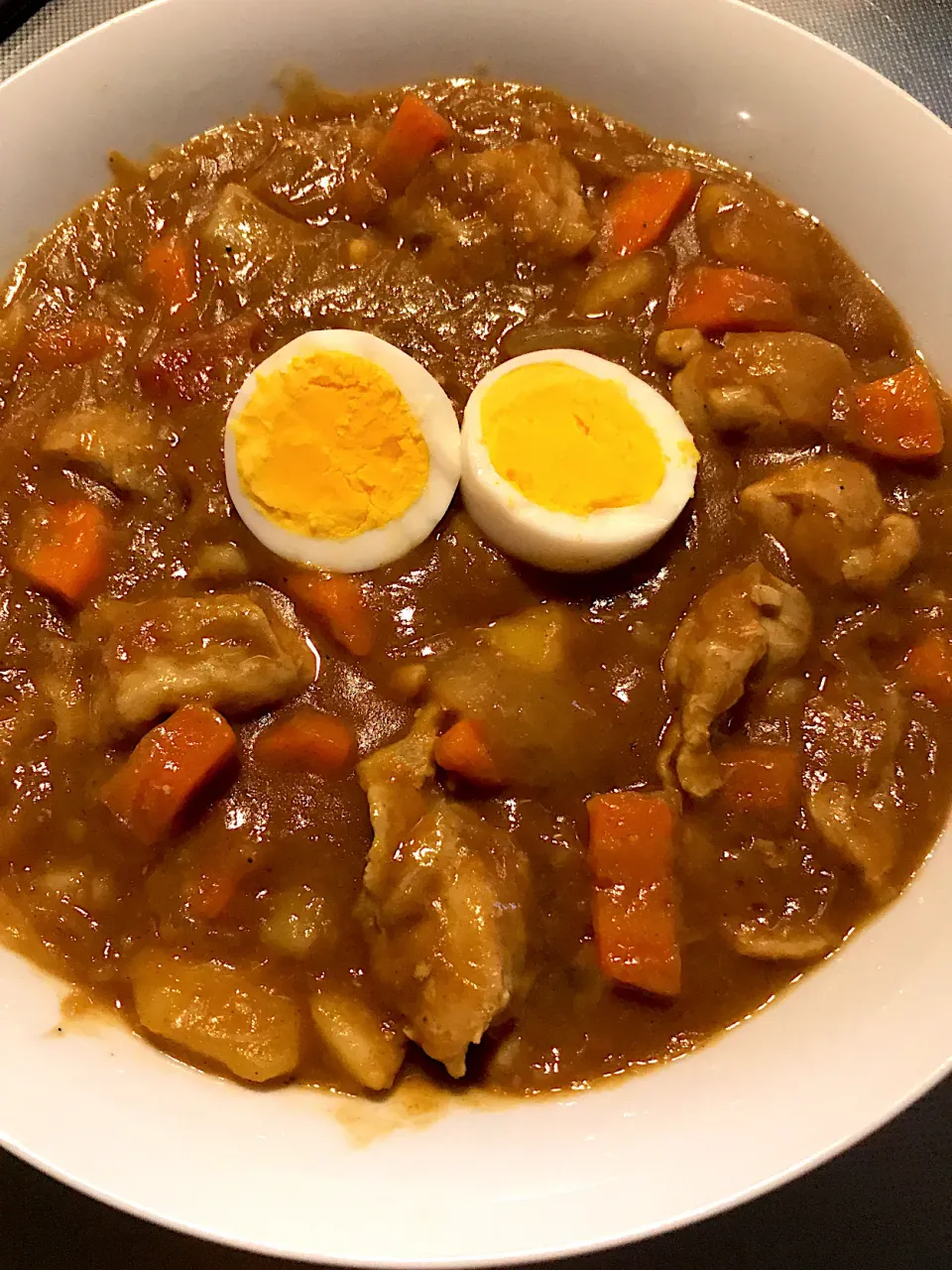 今日はチキンカレー❣️|うまのしっぽさん