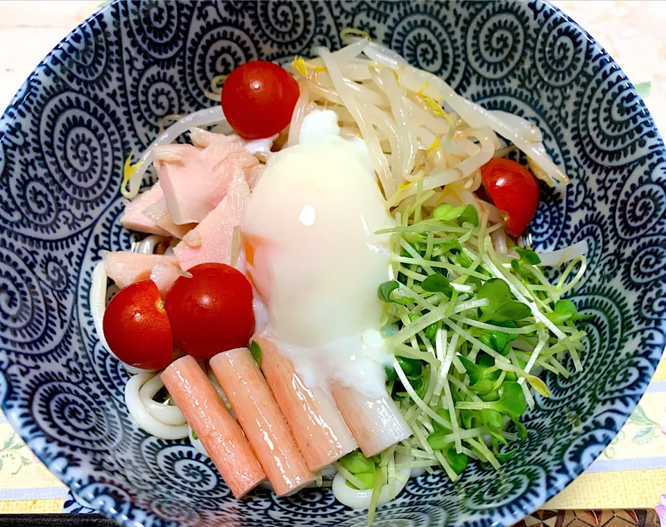 ランチ、冷やしうどん|Isimura Hidekiさん