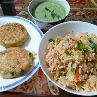 veg rice,  potato kebab,  mint chutney|gustomesiaさん