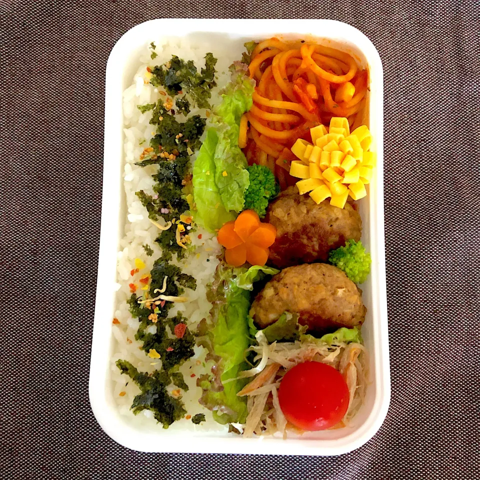 Snapdishの料理写真:ハンバーグ弁当|emichococo625さん