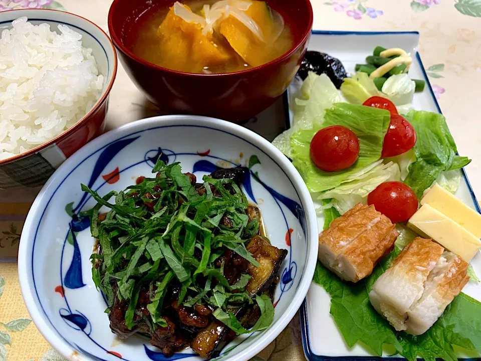 朝ごはん、茄子肉味噌炒め、南瓜味噌汁|Isimura Hidekiさん