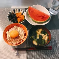 Snapdishの料理写真:ツナマヨ丼|えみりさん