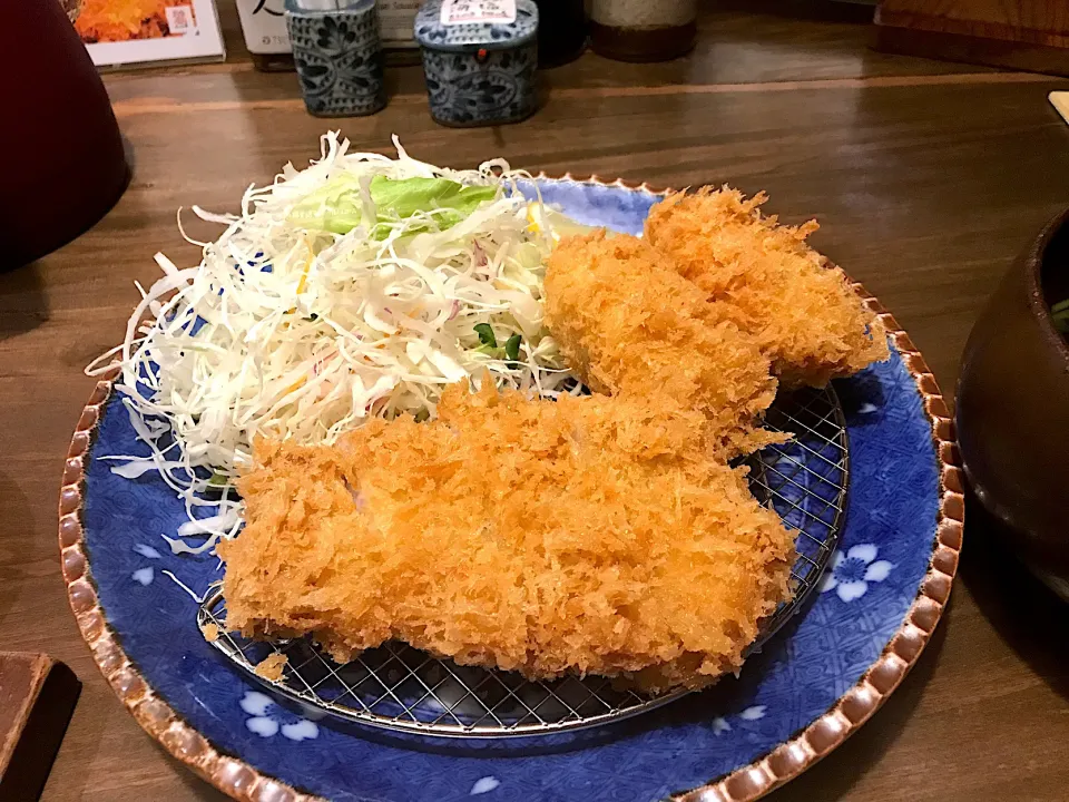 ロースカツとクリームコロッケのミックス定食|マハロ菊池さん