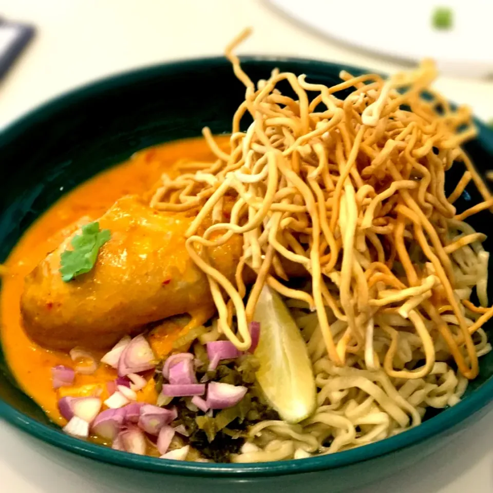 Snapdishの料理写真:雞肉咖哩麵🐔Chicken curry noodles 🍜チキンカレー麺😋|Teresaさん