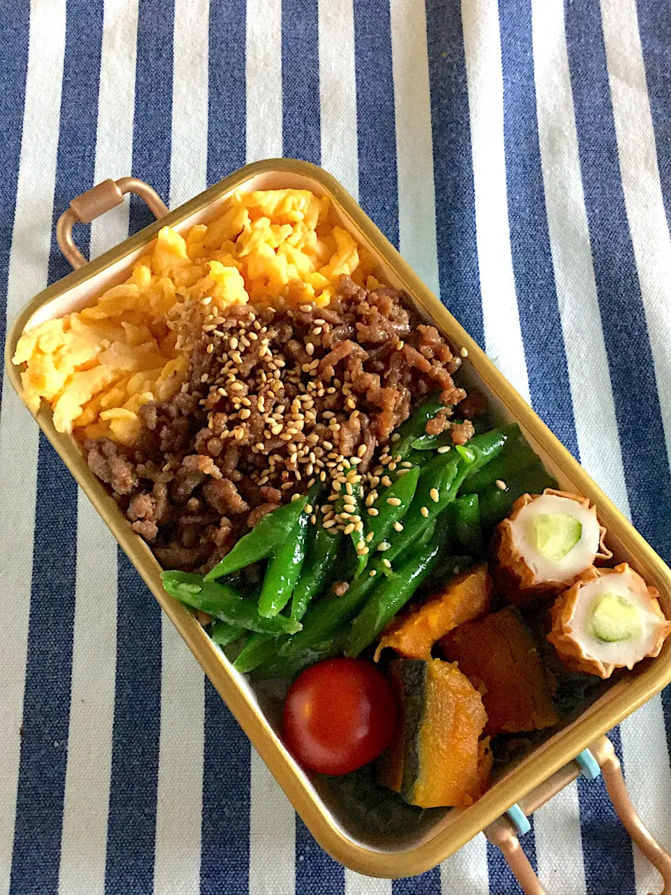 Snapdishの料理写真:長女の中学べんと、三色丼|yukoさん