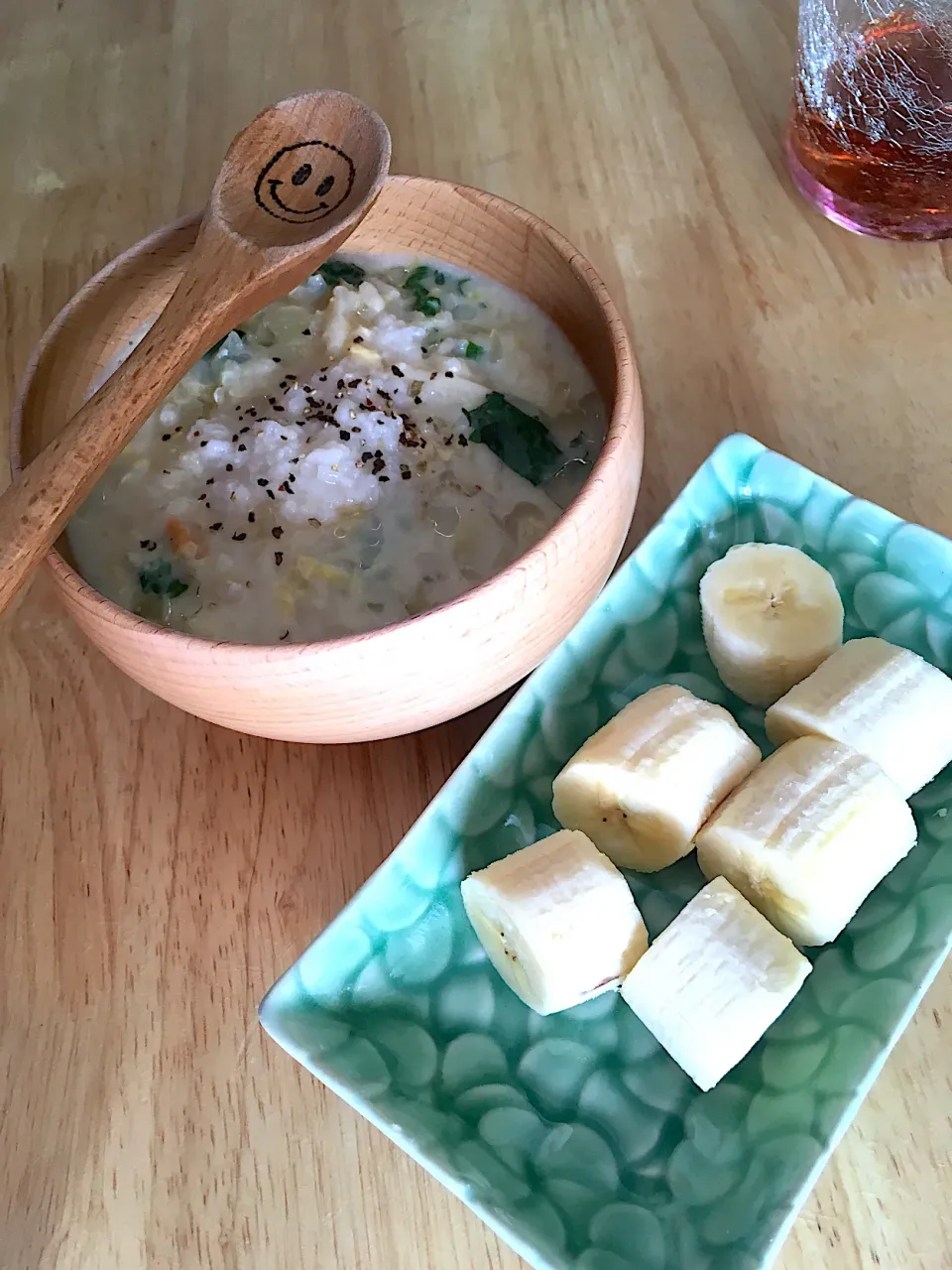 朝ごはん🥣大葉入り帆立の豆乳チーズリゾットとネグロス無農薬バナナ🍌|さくたえさん