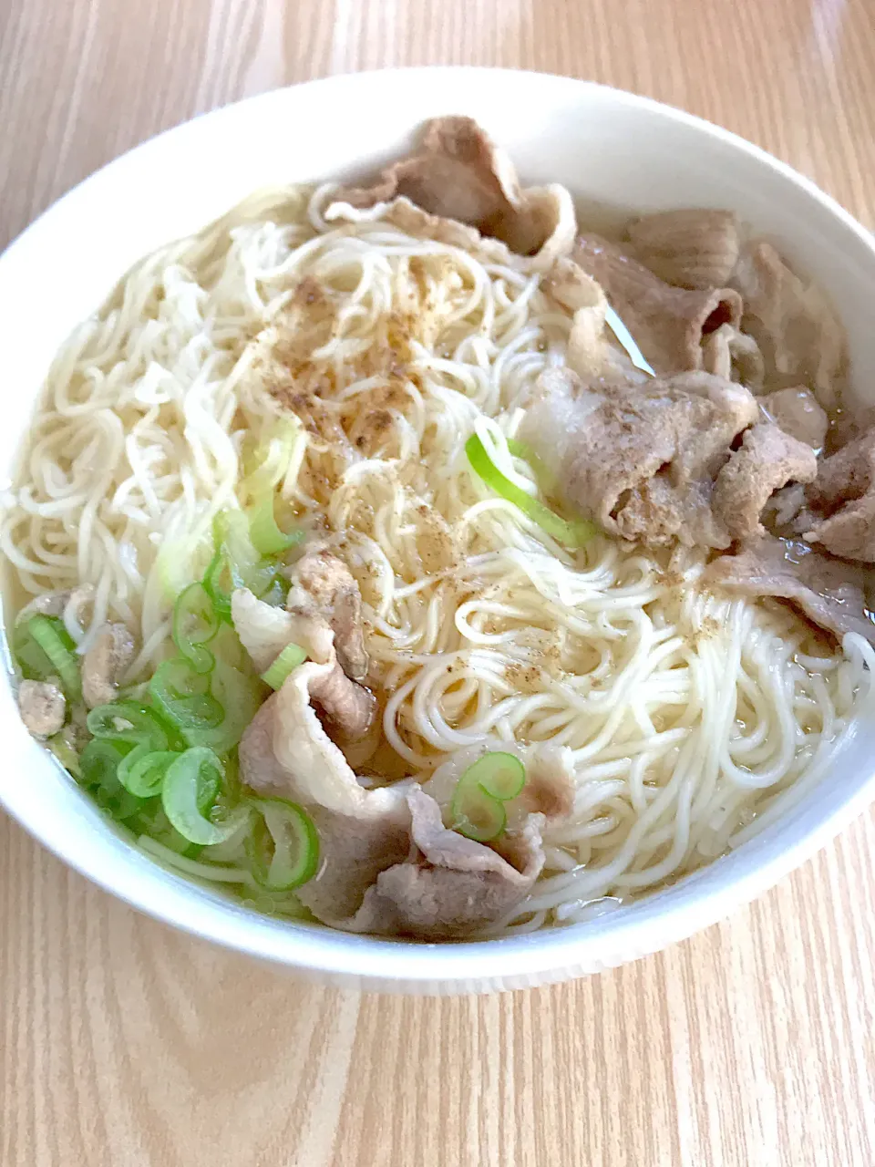 豚肉とネギのぶっかけそうめん|のあママさん