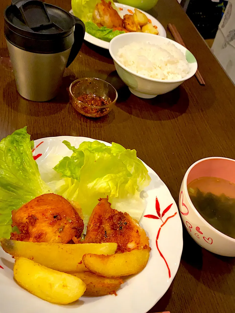 フライドチキン　唐辛子だれ　フライドポテト　わかめの胡麻スープ|ch＊K*∀o(^^*)♪さん