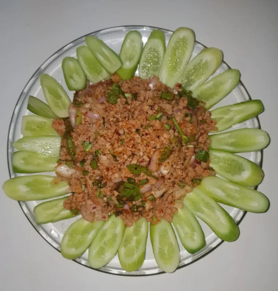 spicy minced pork salad (Laab)|patcookingfeverパットさん