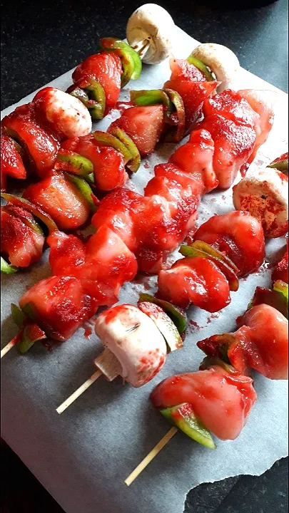 Snapdishの料理写真:marinating chinese chicken skewers|kelly2shoesさん