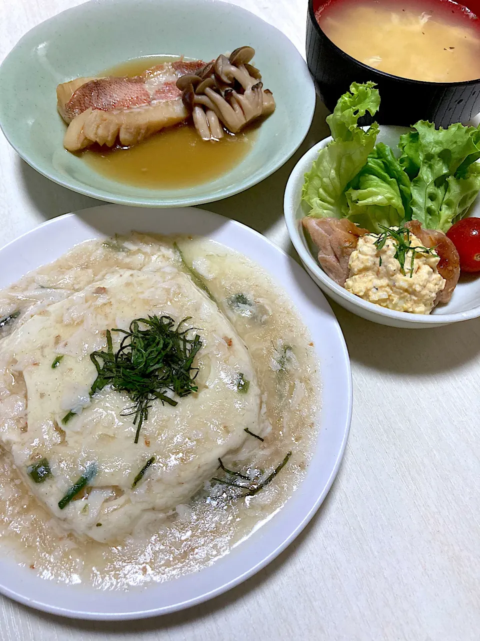 じぃじの晩ご飯🤣|かぴかぴさん