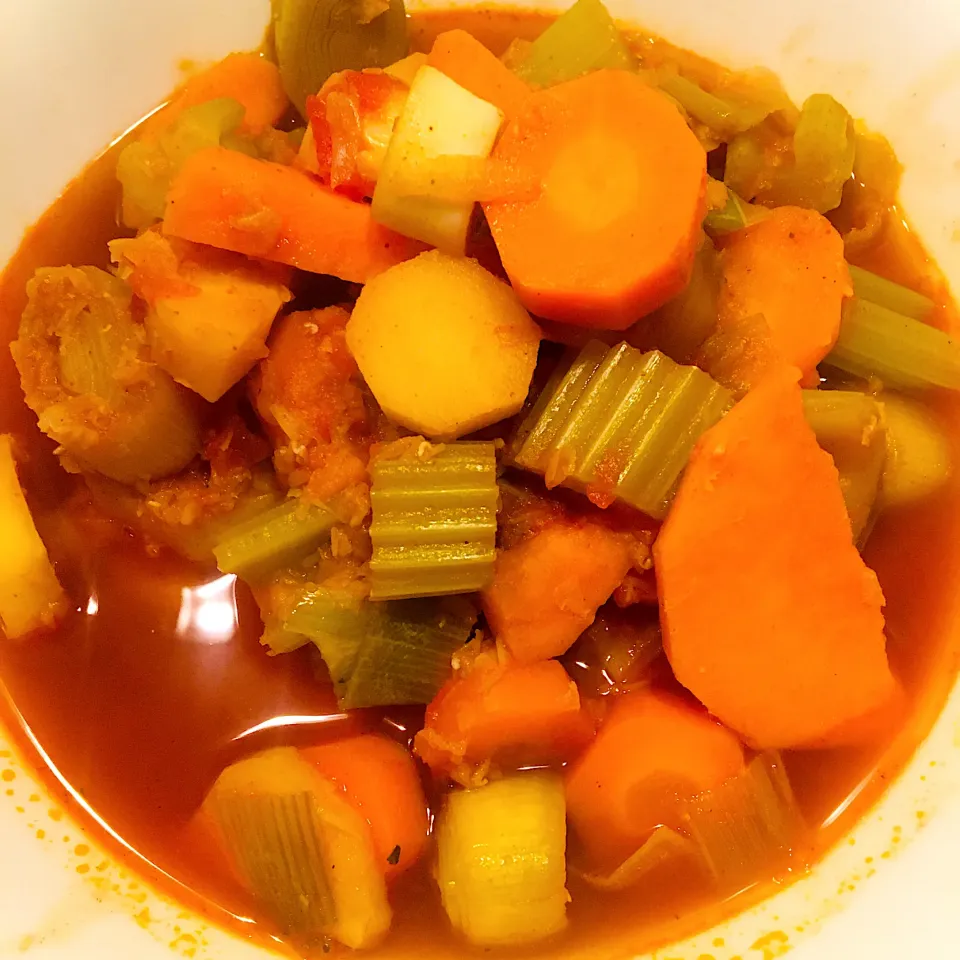 Vegetable & lentil soup|Nick Hiderさん