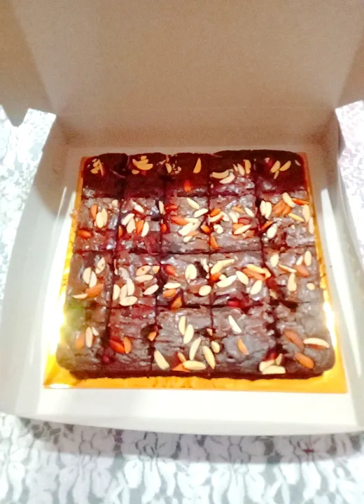 Snapdishの料理写真:Almond brownies|deliciousさん